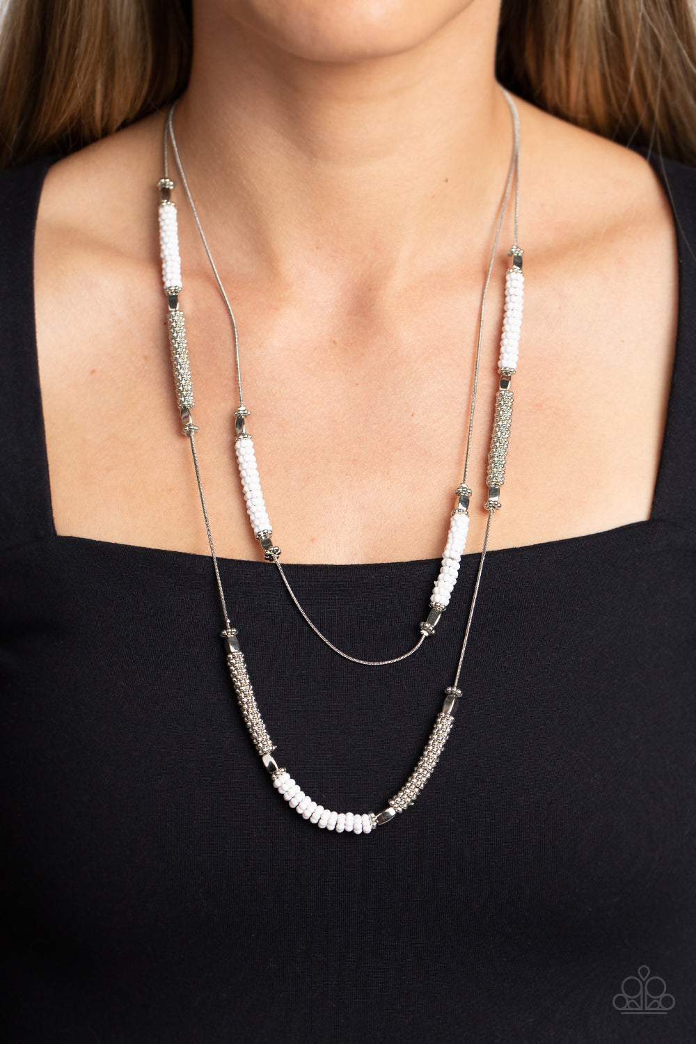 Paparazzi Necklaces -  Caviar Chic - White
