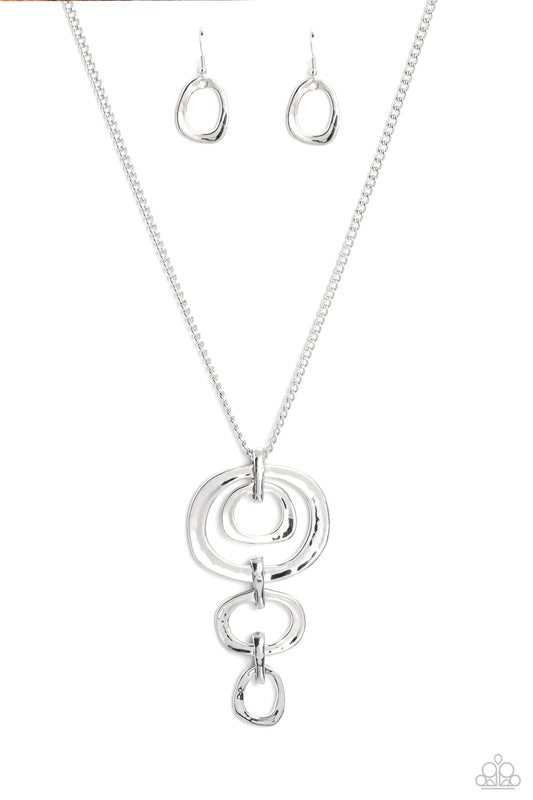 Paparazzi Necklaces - Tranquil Trickle - Silver