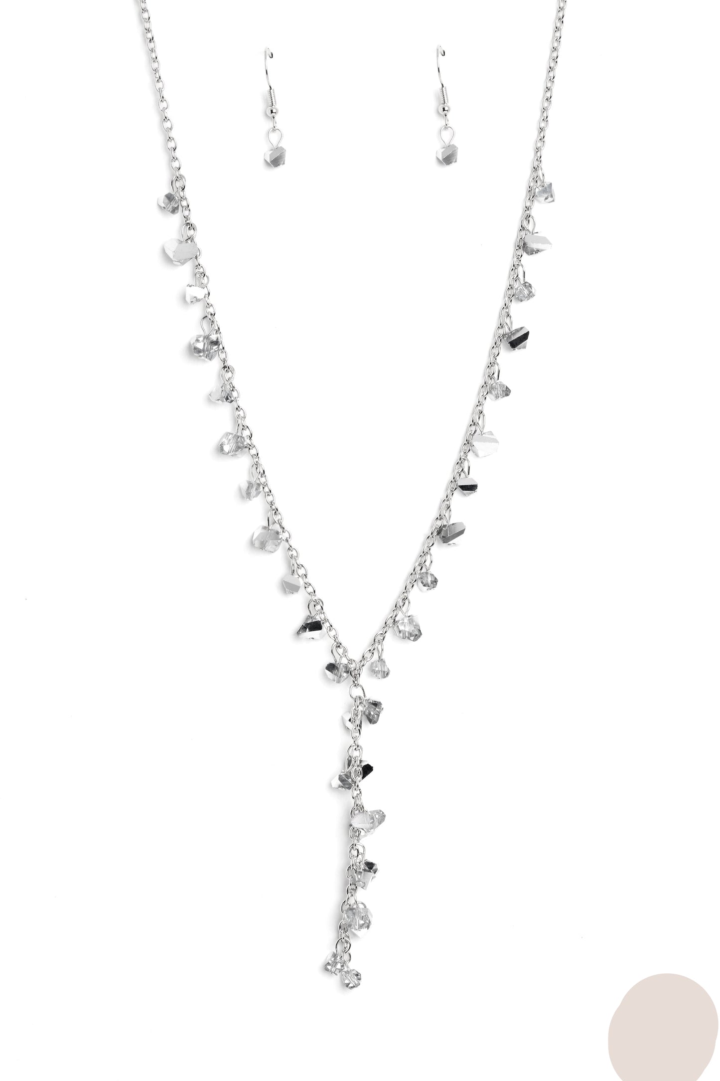 Paparazzi Necklaces - Chiseled Catwalk - Silver