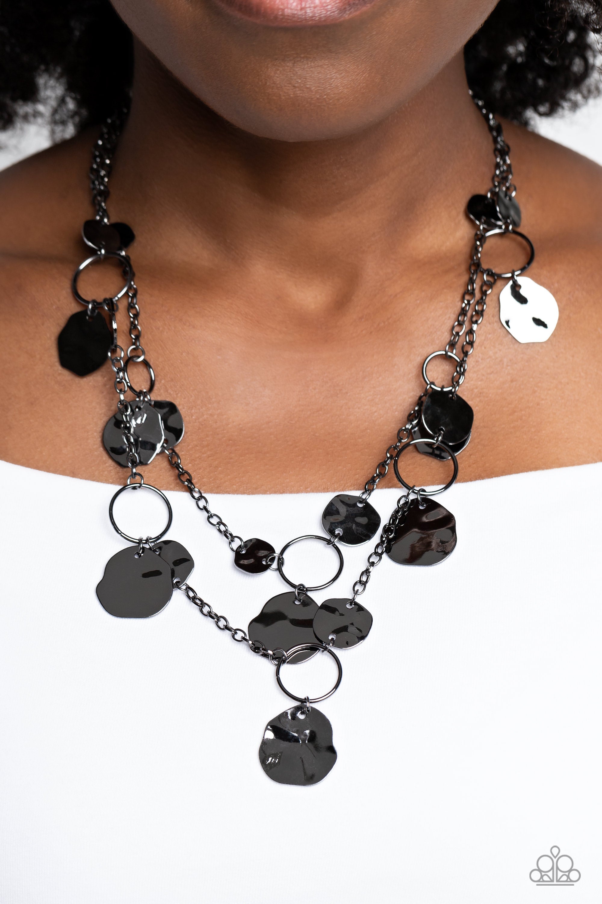 Rebel remix online black necklace