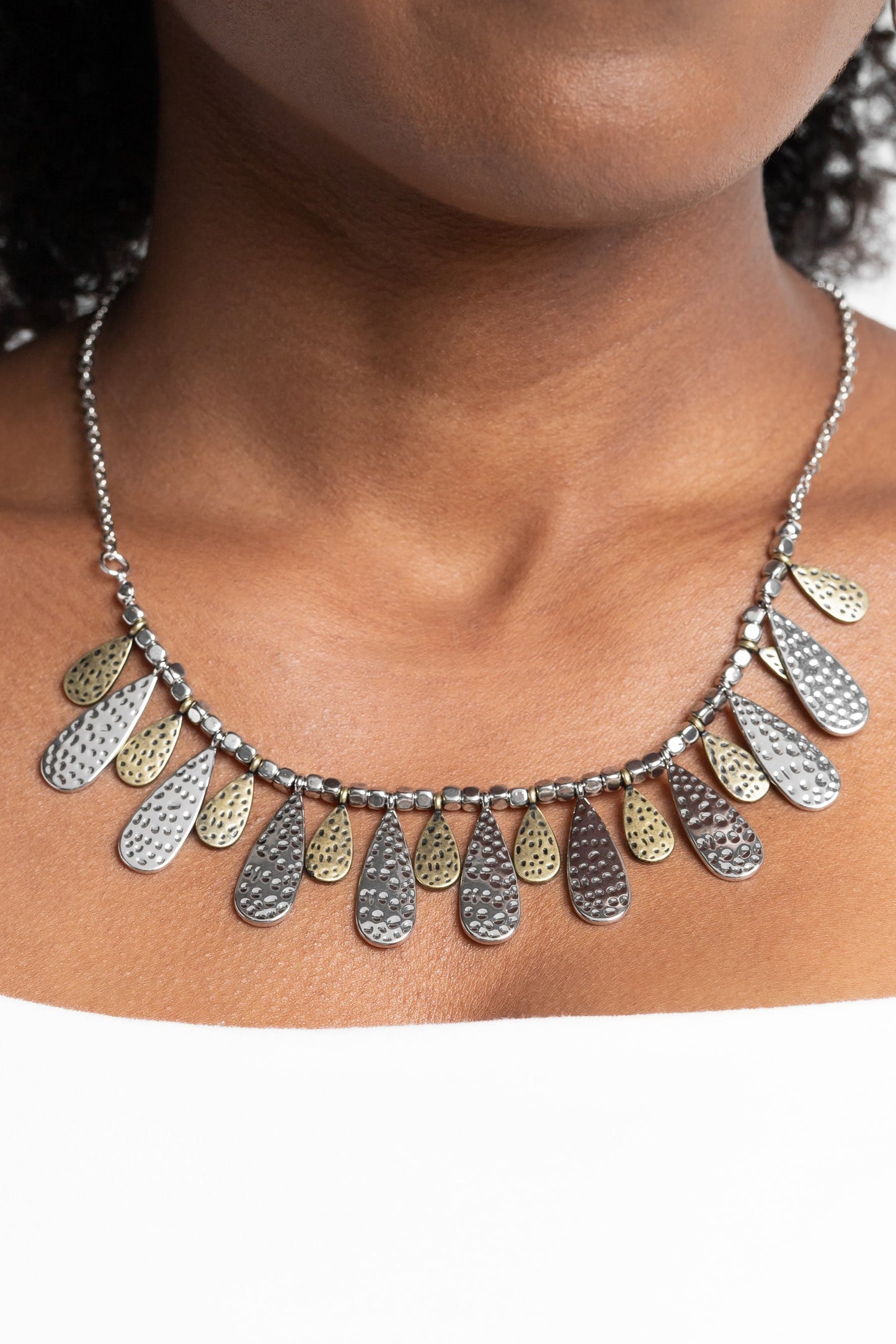 Paparazzi Necklaces - Compelling Confetti - Multi