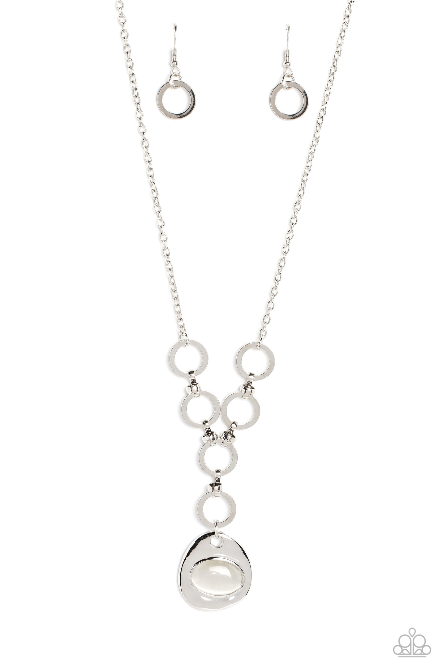 Paparazzi Necklaces - Get OVAL It - White