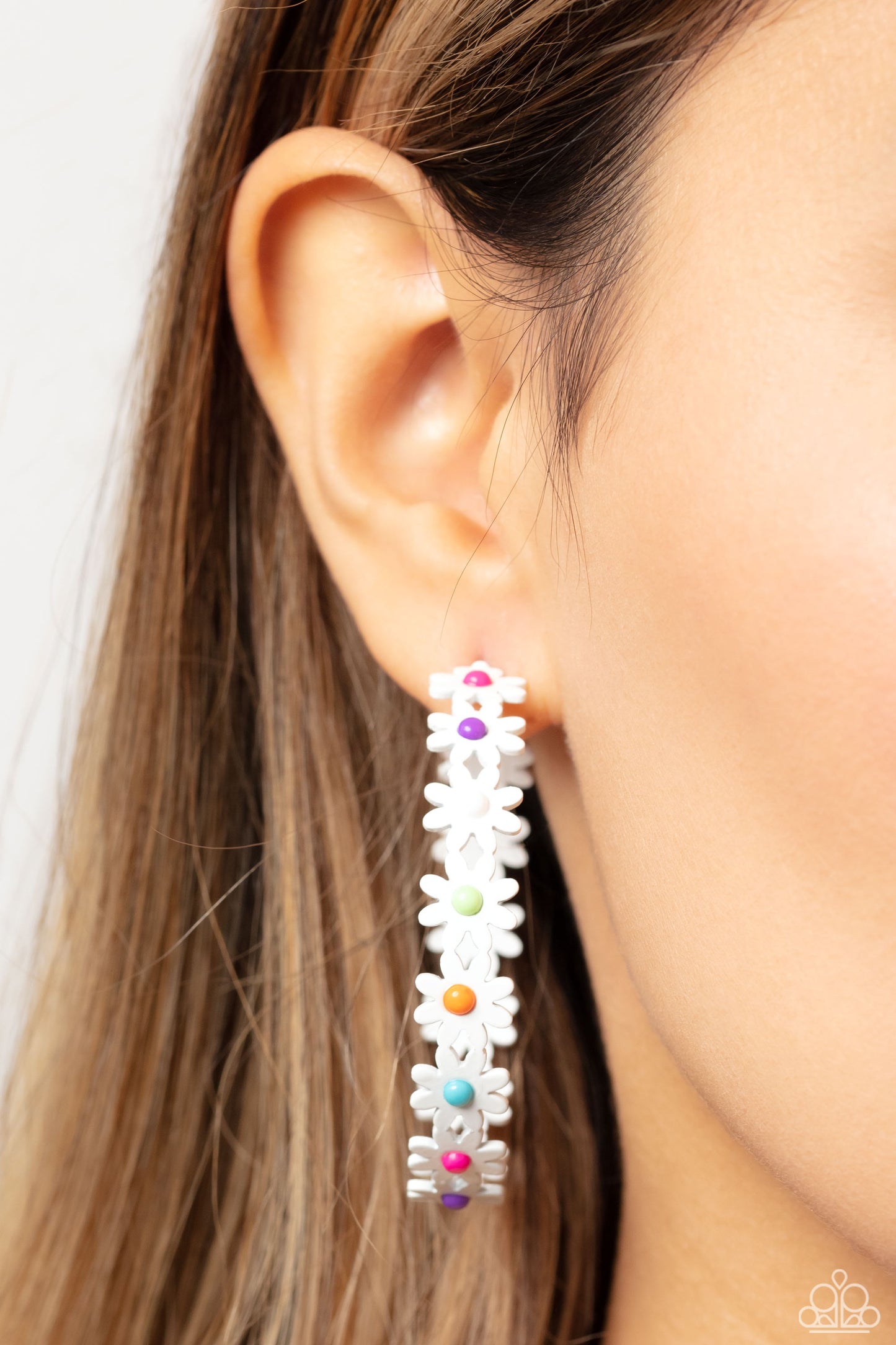 Paparazzi Earrings - Daisy Disposition - Multi