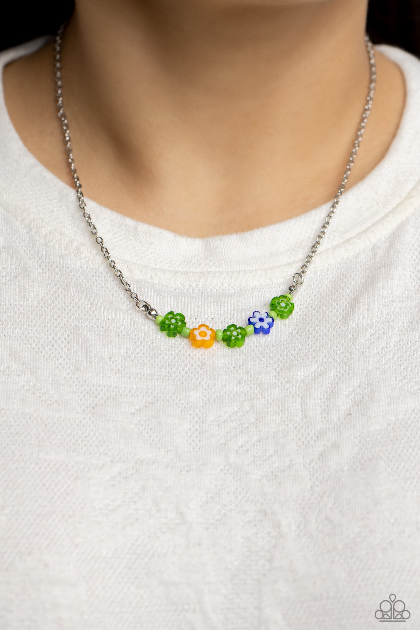 Paparazzi Necklaces - BOUQUET We Go - Green