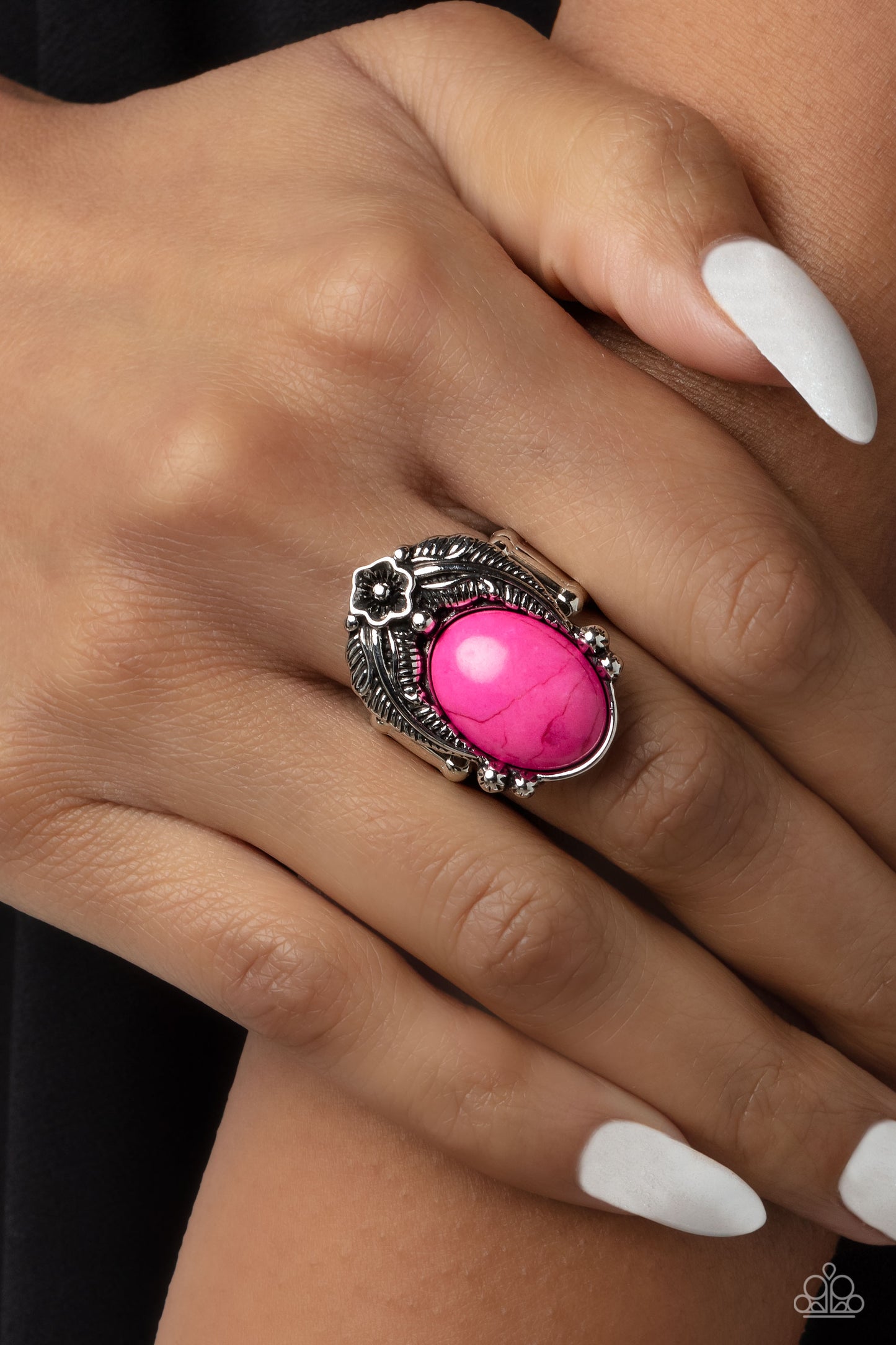 Paparazzi Rings - Serrated Style - Pink