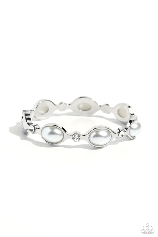 Paparazzi Bracelets - Are You Gonna Be My PEARL? - White