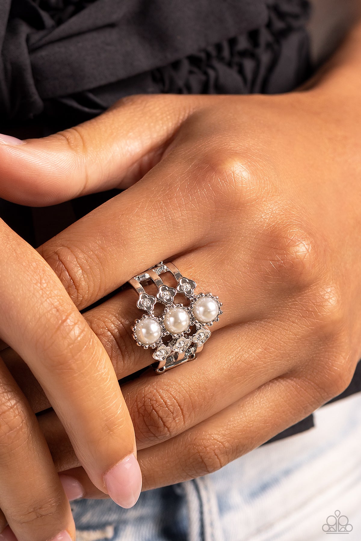 Paparazzi Rings - Layered Light - White