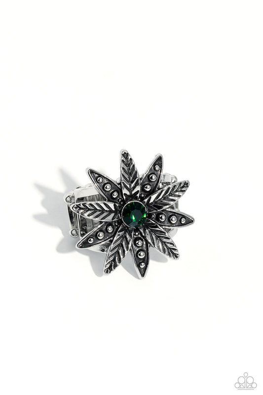 Paparazzi Rings - Sunflower Season - Green