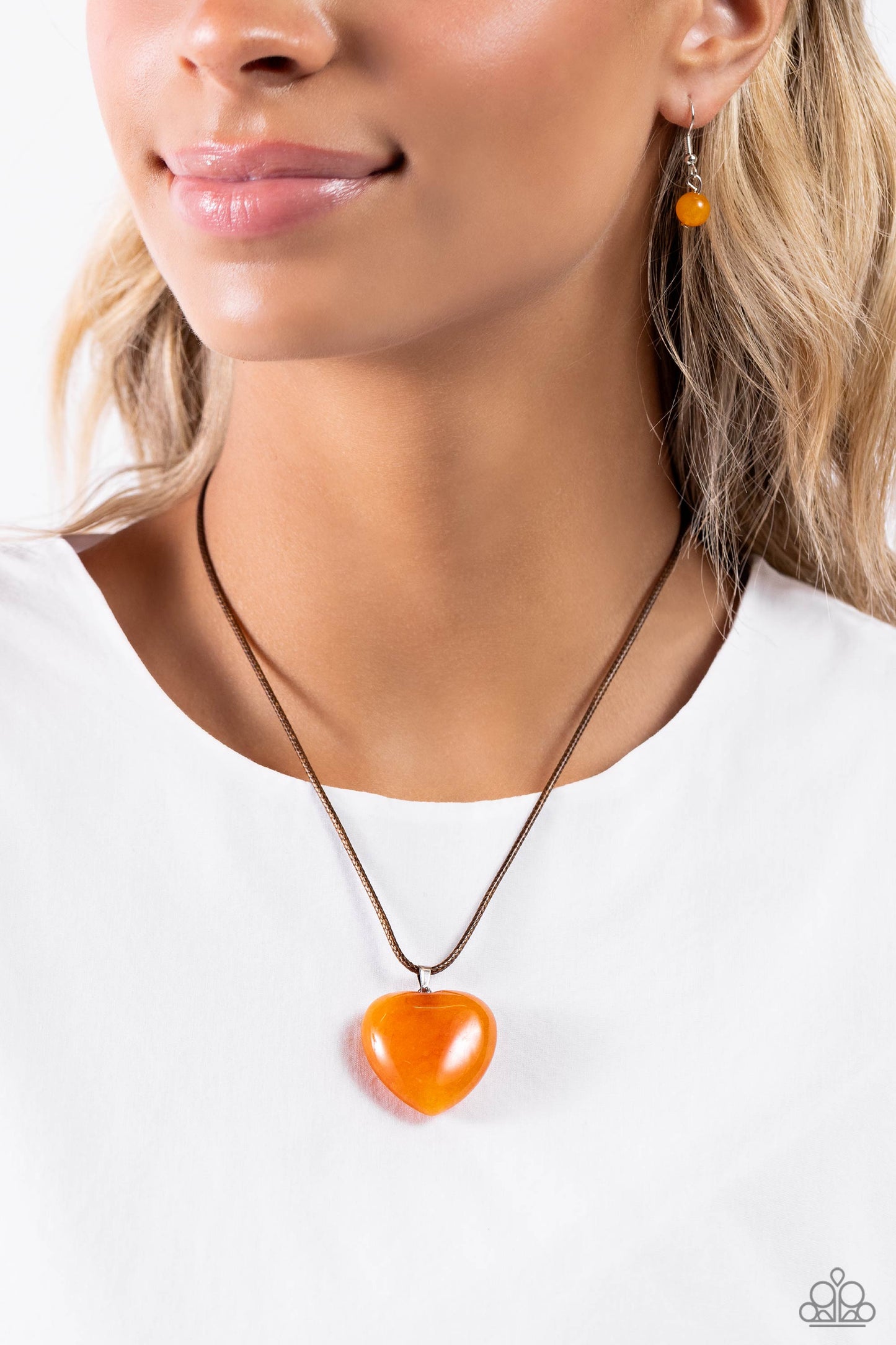 Paparazzi Necklaces - Serene Sweetheart - Orange