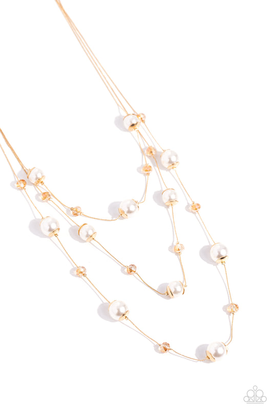 Paparazzi  Necklaces - Glistening Gamut - Gold