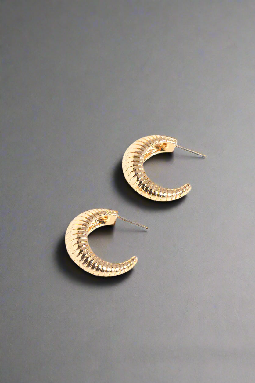 Textured Tenure - Gold