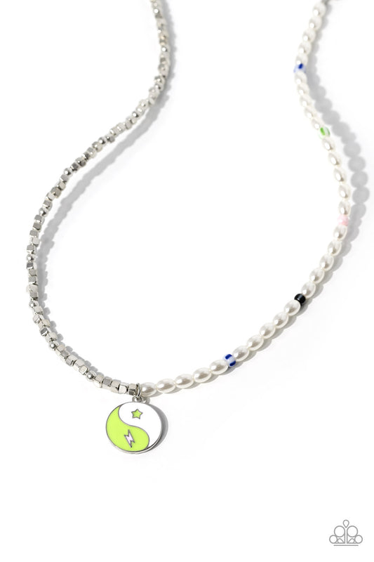 Paparazzi Necklaces - Youthful Yin and Yang - Green