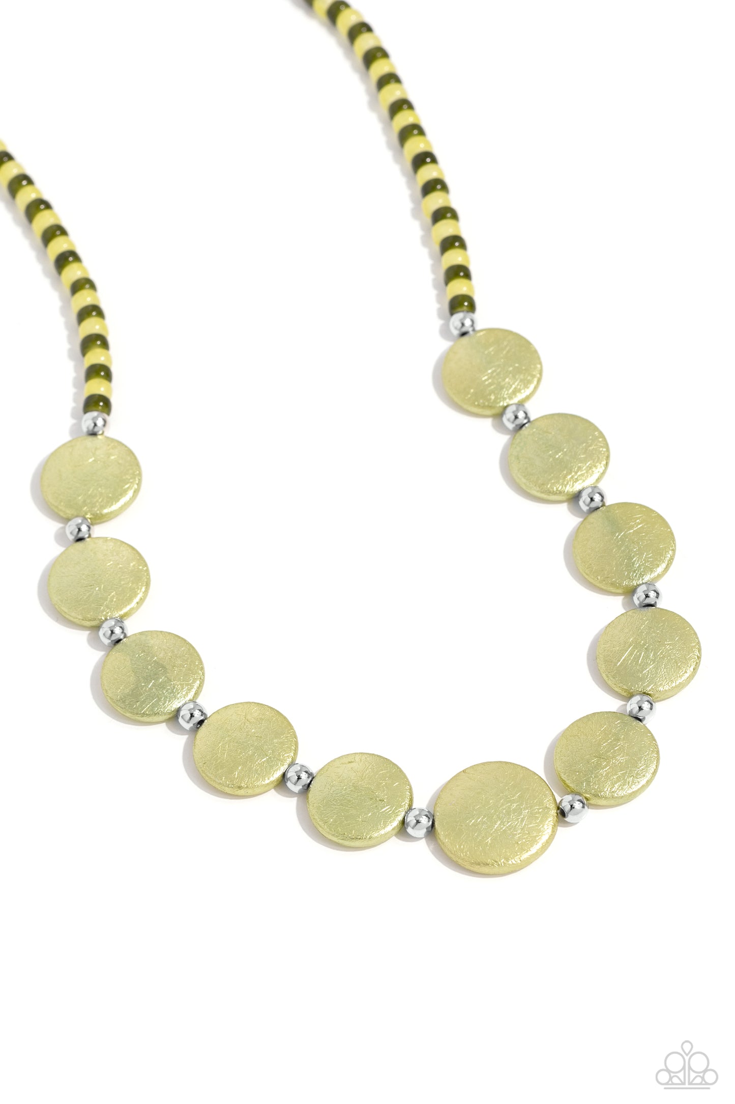 Paparazzi Necklaces - Scratched Showtime - Green