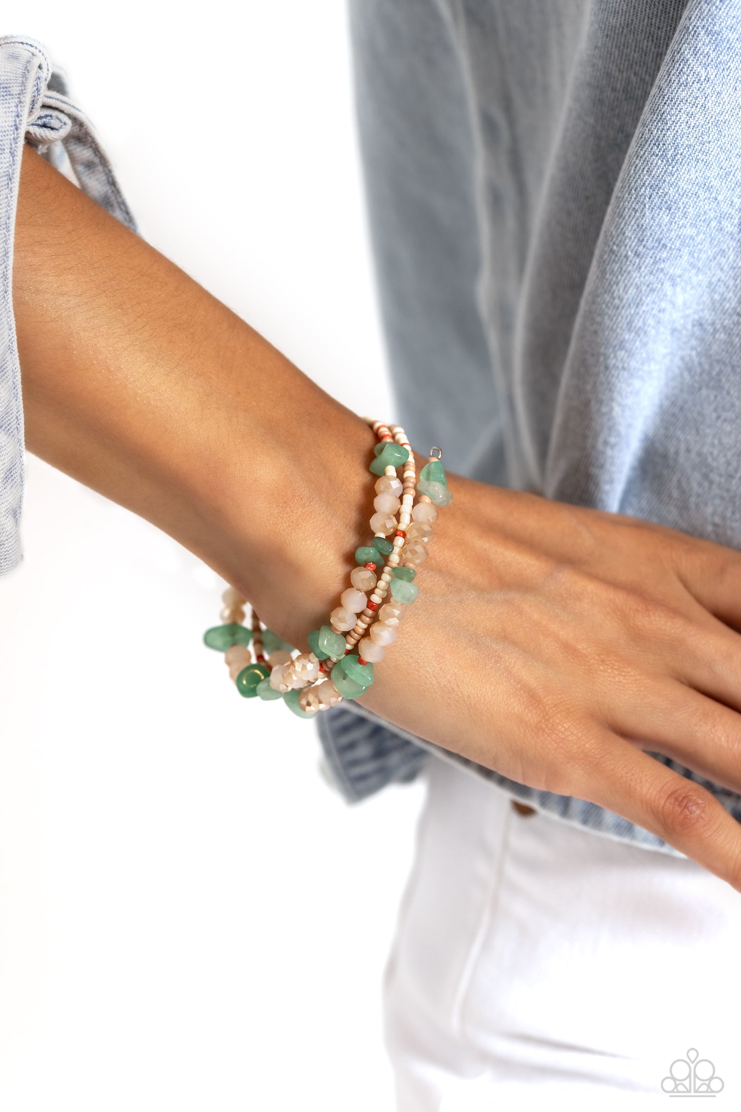 Paparazzi Bracelets - Notoriously Nuanced - Green
