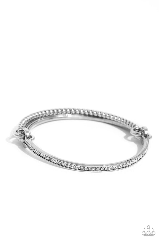 Paparazzi Bracelets - Thrilling Texture - White