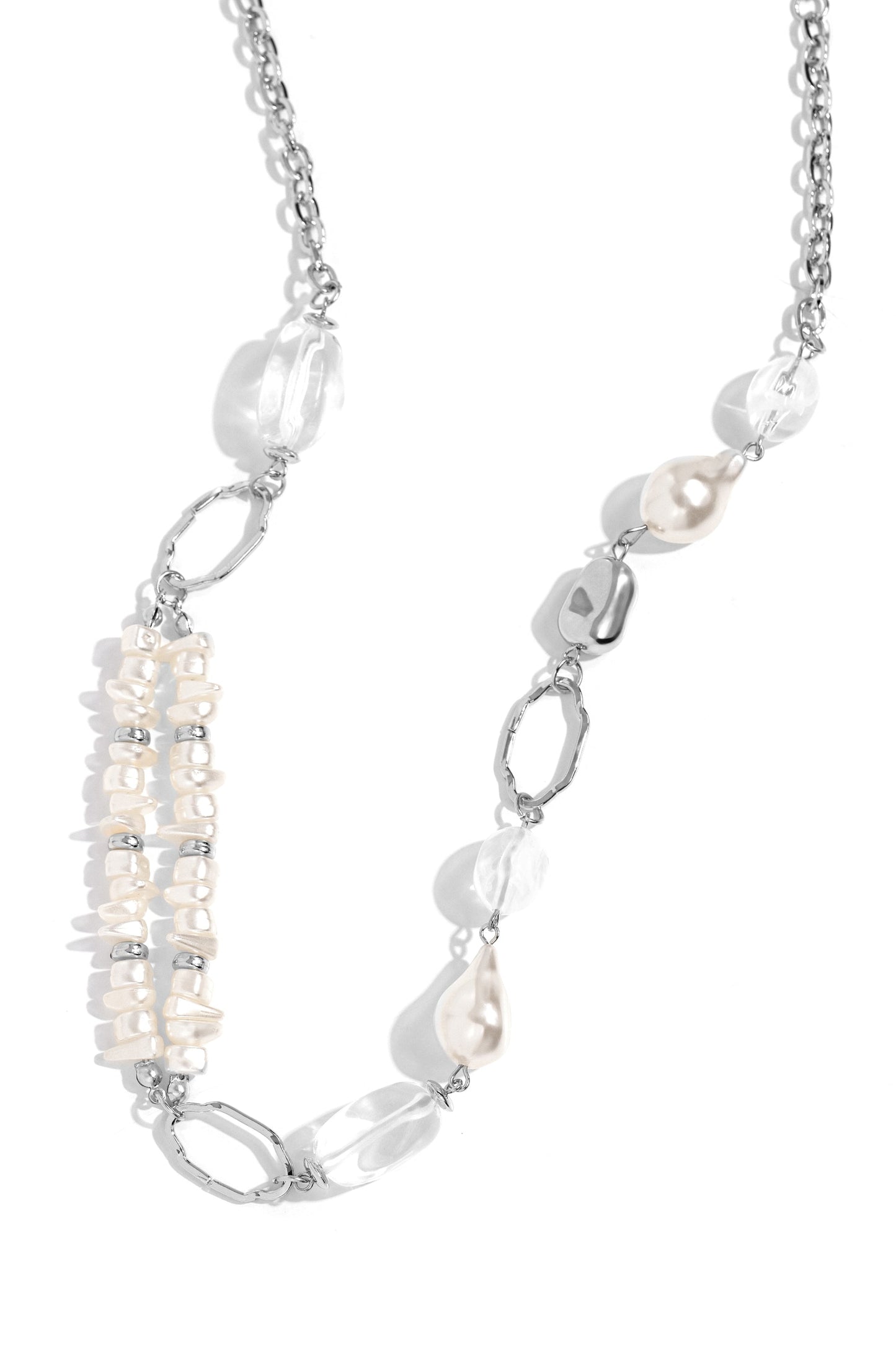 Paparazzi Necklaces - Easygoing Elegance - White