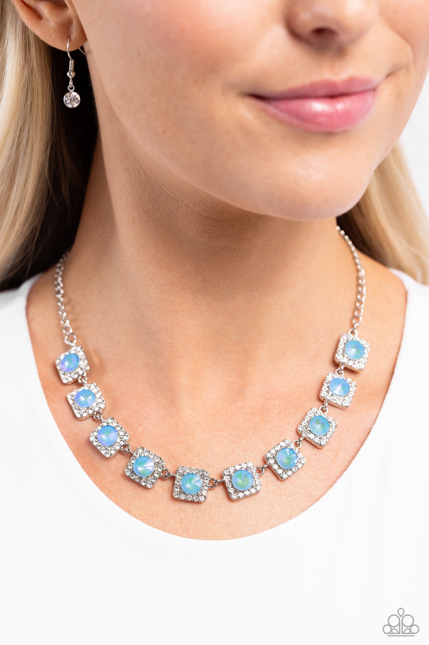 Paparazzi Necklaces - Jump SQUARE - Blue
