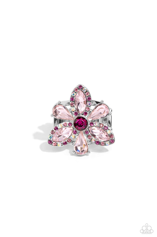 Paparazzi Rings - Blazing Blooms - Pink