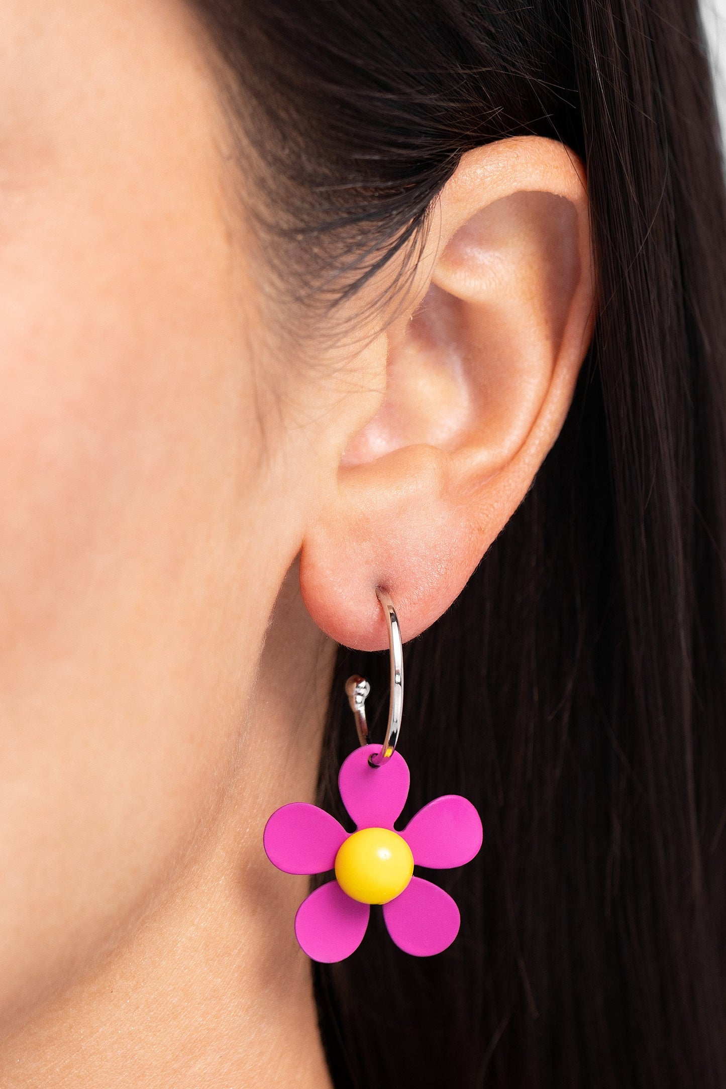 Paparazzi Earrings - More FLOWER To You! - Pink