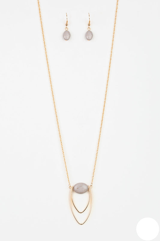 Paparazzi Necklaces - Quarry Quest - Gold