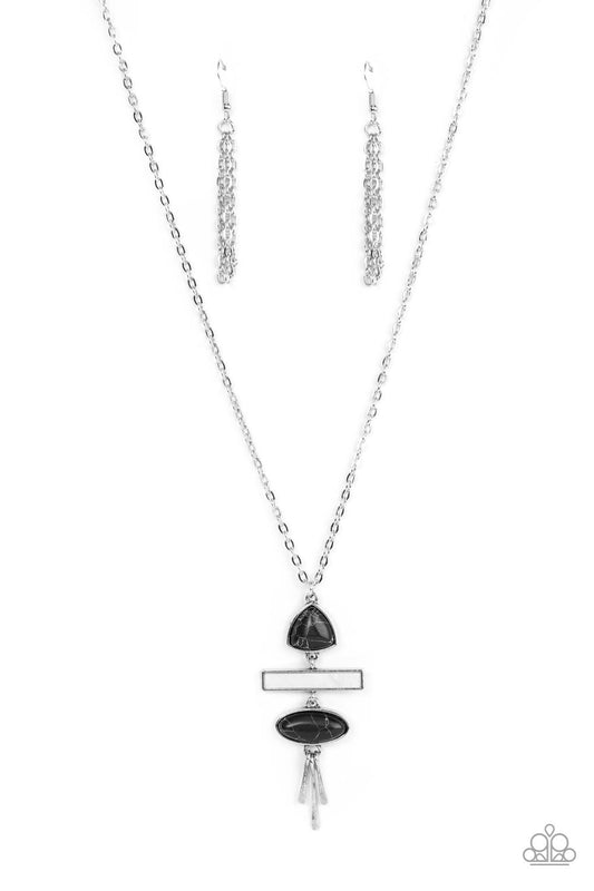 Paparazzi Necklaces - Artisan Eden - Black