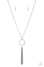 Paparazzi Necklaces - Straight to the Top - White