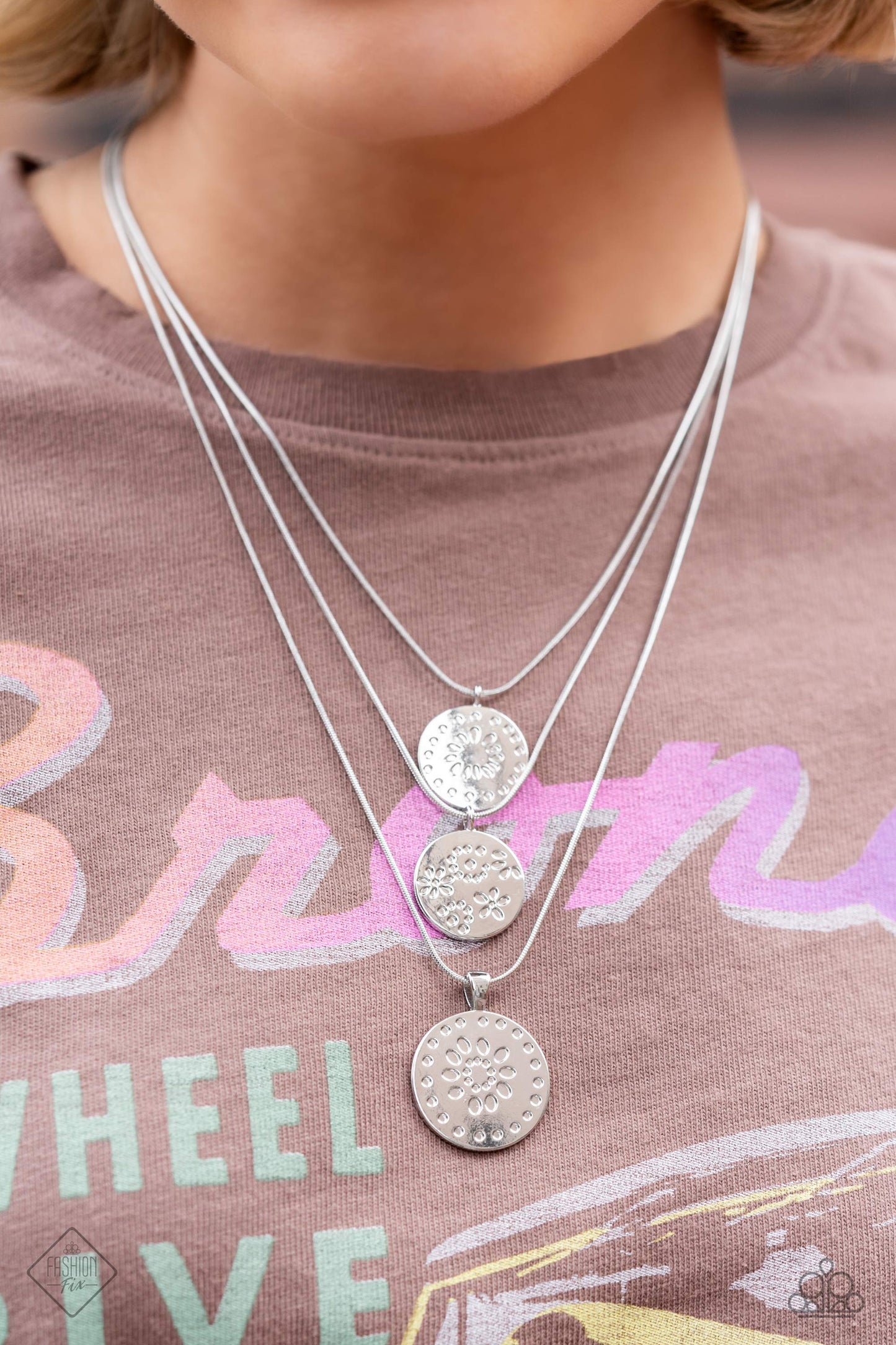 Paparazzi Necklaces - Caviar Charm - Silver