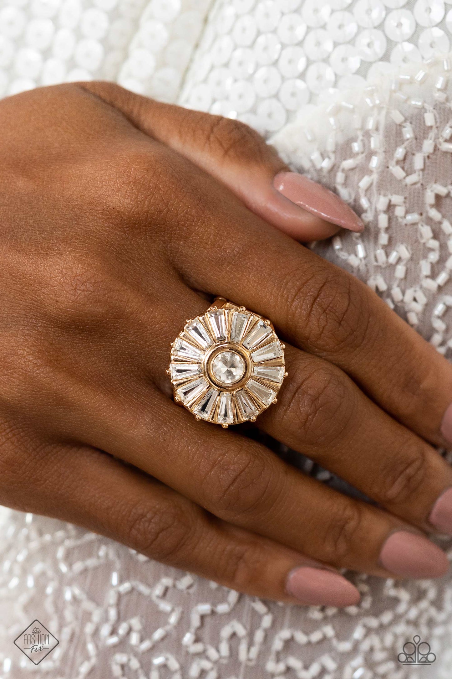 Paparazzi Rings - High Society Haute - Gold - Fashion Fix