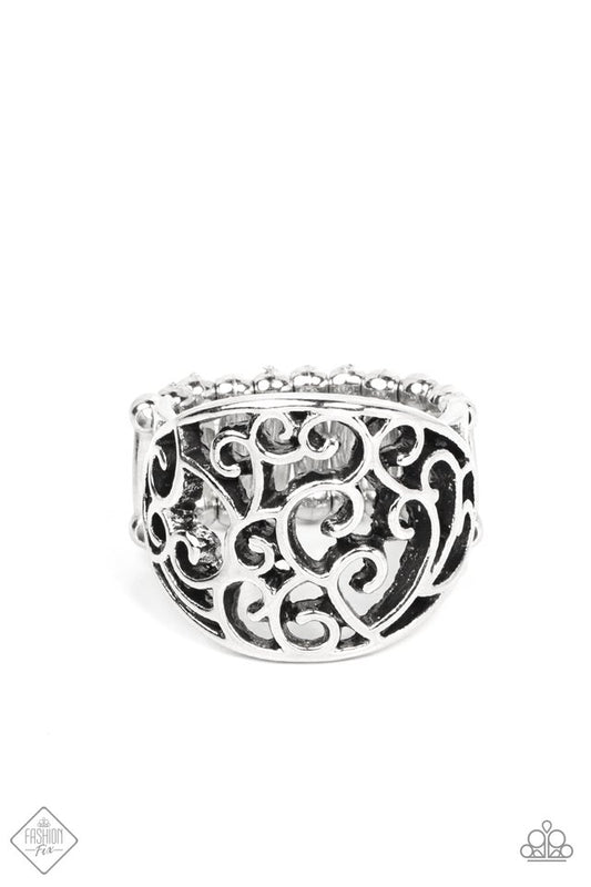 Paparazzi Rings - Dreamy Date Night - Silver - Fashion Fix - October 2021