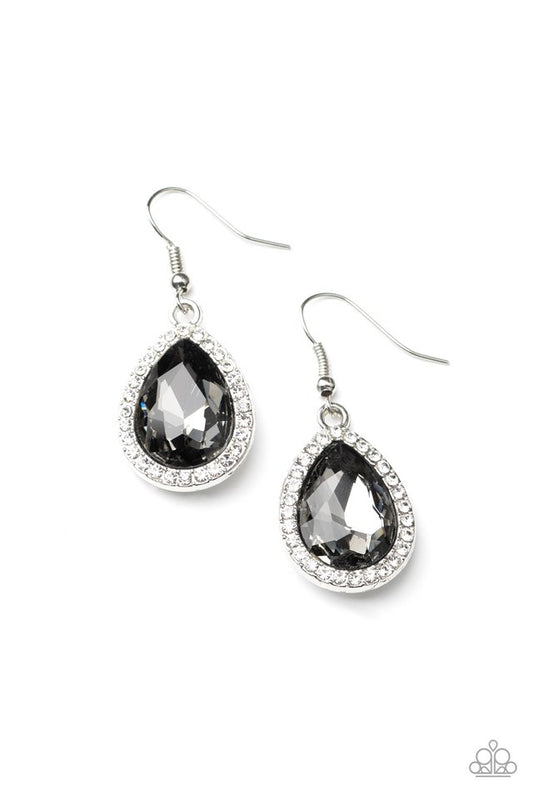 Paparazzi Earrings - Dripping With Drama - Silver