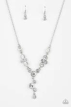 Paparazzi Necklaces - Five-Star Starlet -White