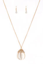 Paparazzi Necklaces - Nightcap and Gown - Gold