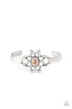 Paparazzi Bracelets - Sahara Garden - Pink