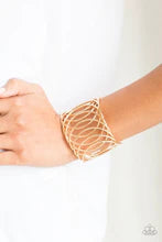 Paparazzi Bracelets - Dazzingly Diva - Gold