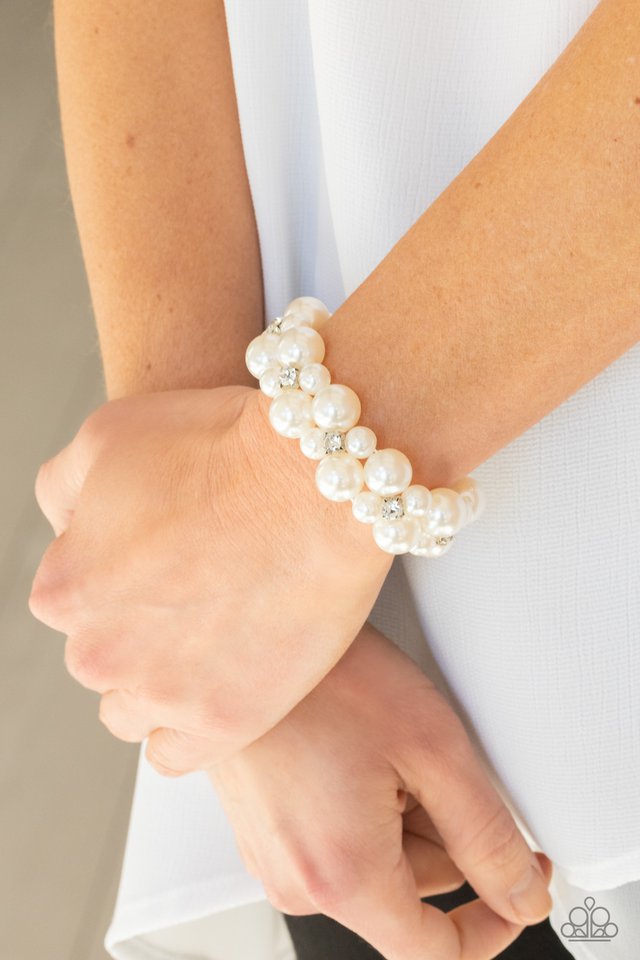 Paparazzi Bracelets - Flirt Alert - White