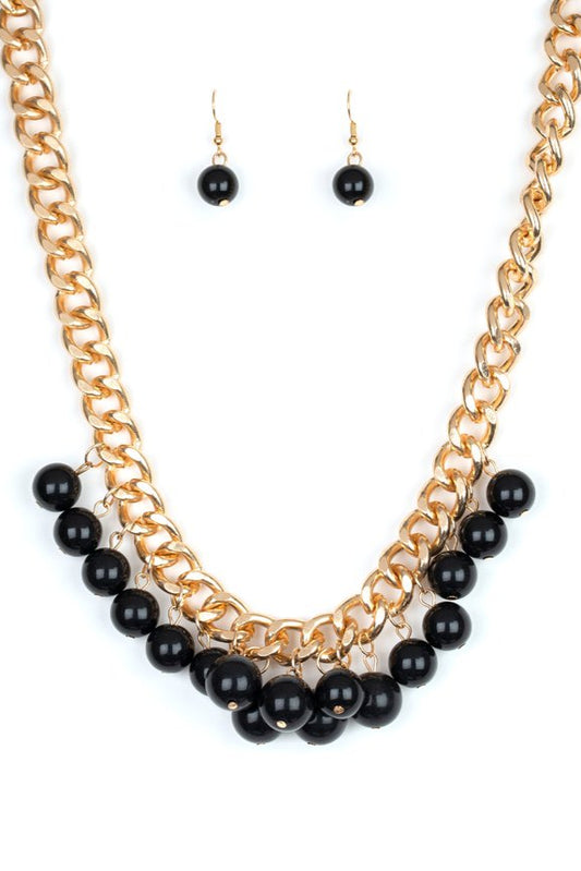 Paparazzi Necklaces - Get off My Runway - Gold