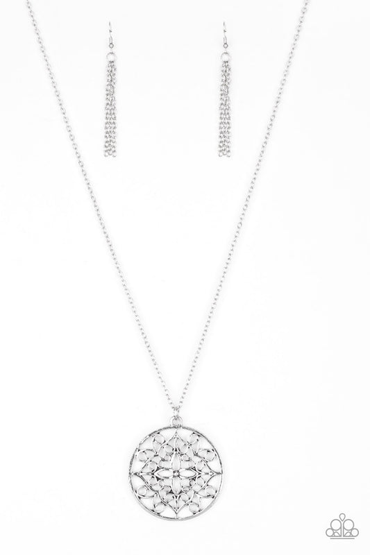 Paparazzi Necklaces - Mandala Melody - Silver