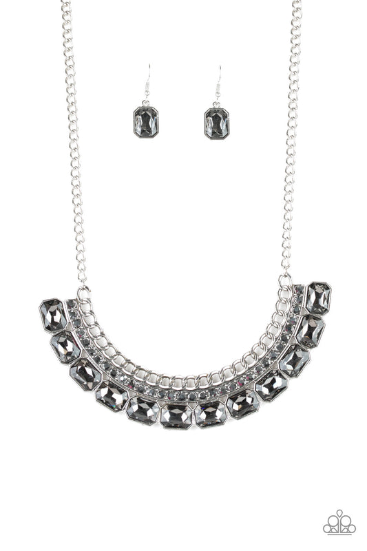 Paparazzi Necklaces - Killer Knockout - Silver