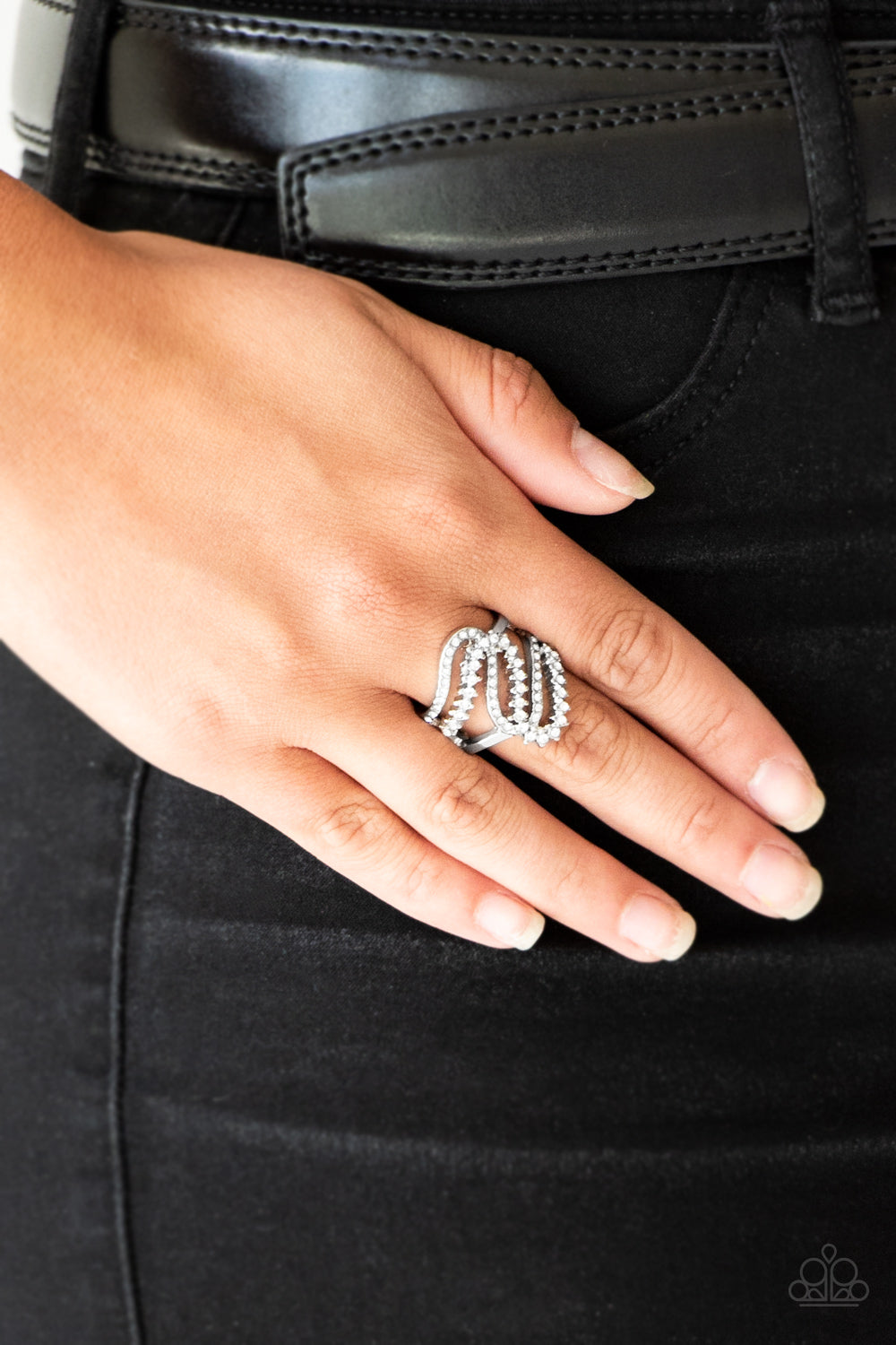 Paparazzi Rings - Make Waves - White