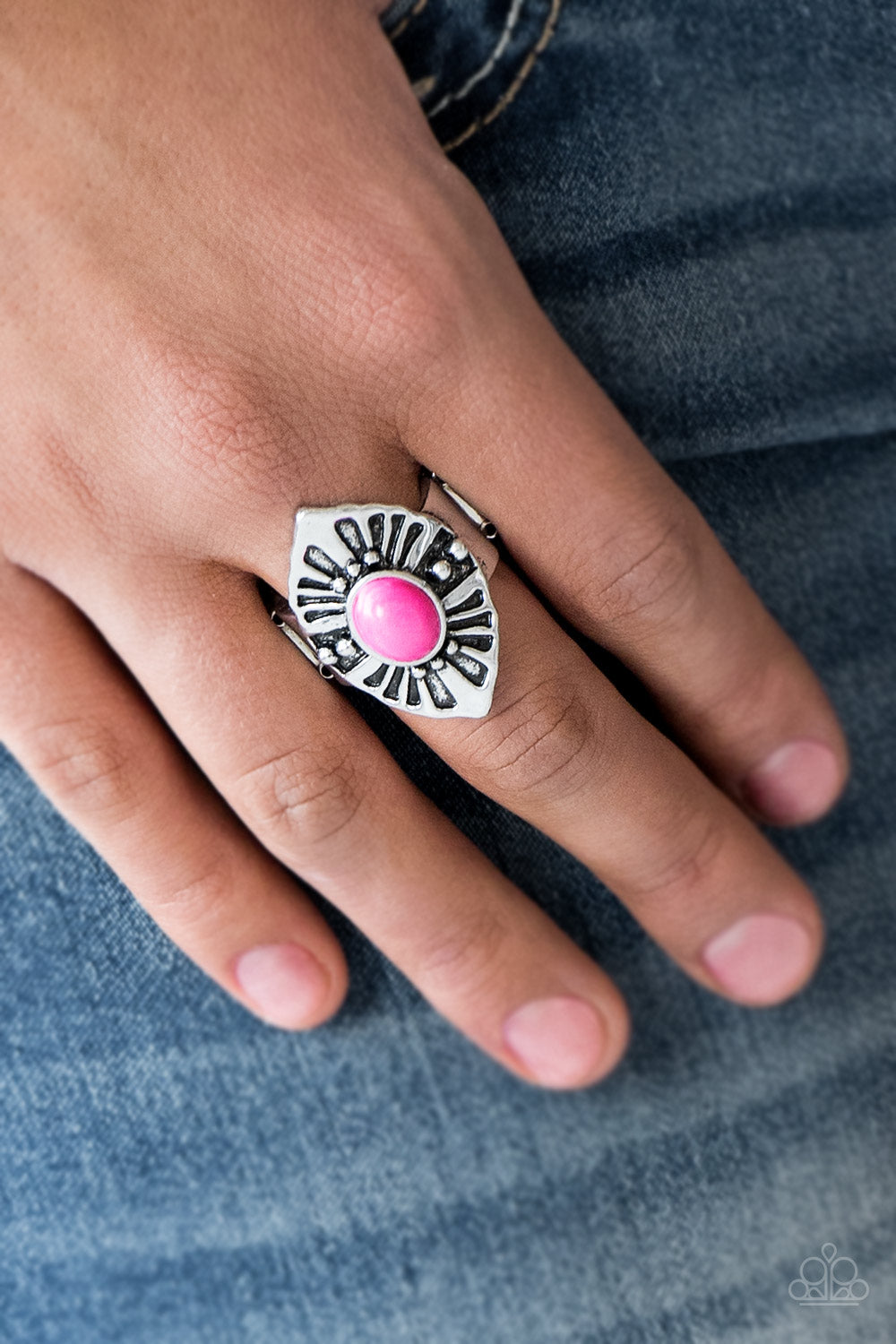 Paparazzi Rings - Homestead for the Weekend - Pink