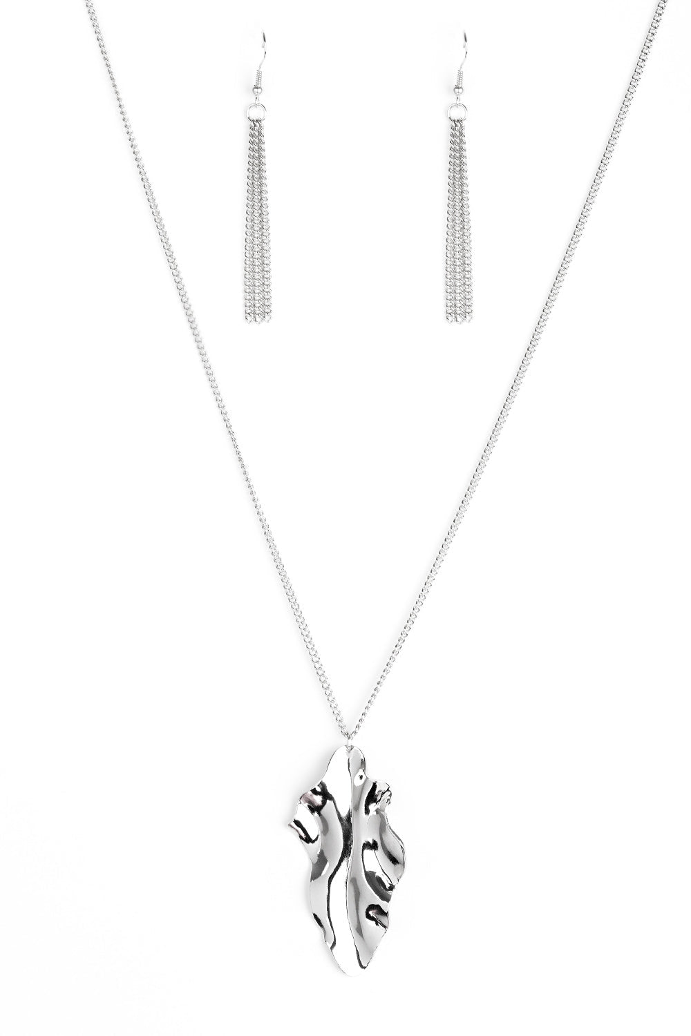 Paparazzi Necklaces - Fiercely Fall - Silver