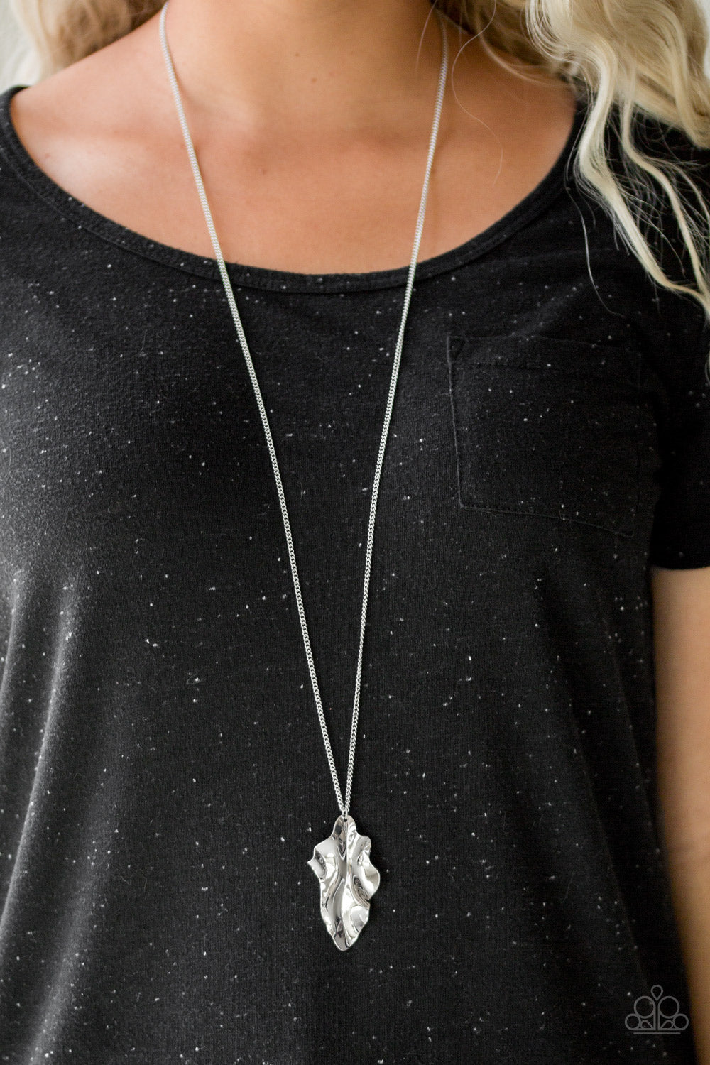 Paparazzi Necklaces - Fiercely Fall - Silver