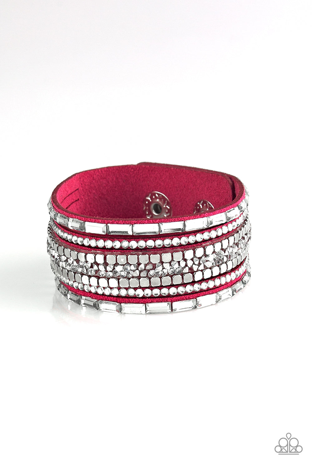 Paparazzi Urban Collection - Rebel In Rhinestones - Pink