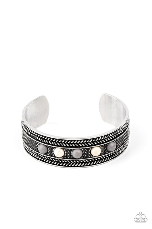 Paparazzi Bracelets - Quarry Quake - Silver