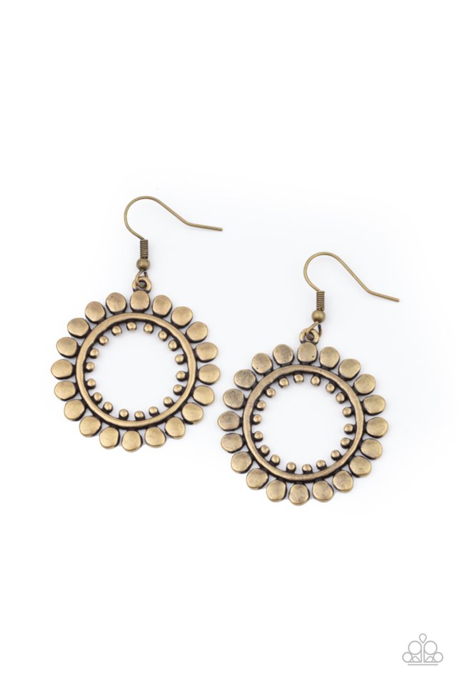 Paparazzi Earrings - Radiating Radiance - Brass