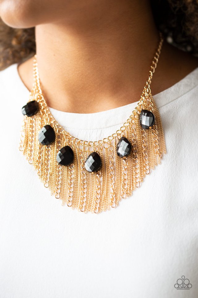 Paparazzi Necklaces - Vixen Conviction - Gold